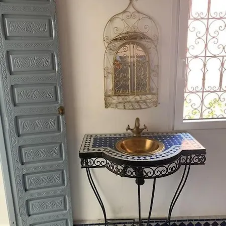 Ryad De Charme Authentique Piscine Calme مراكش المظهر الخارجي الصورة