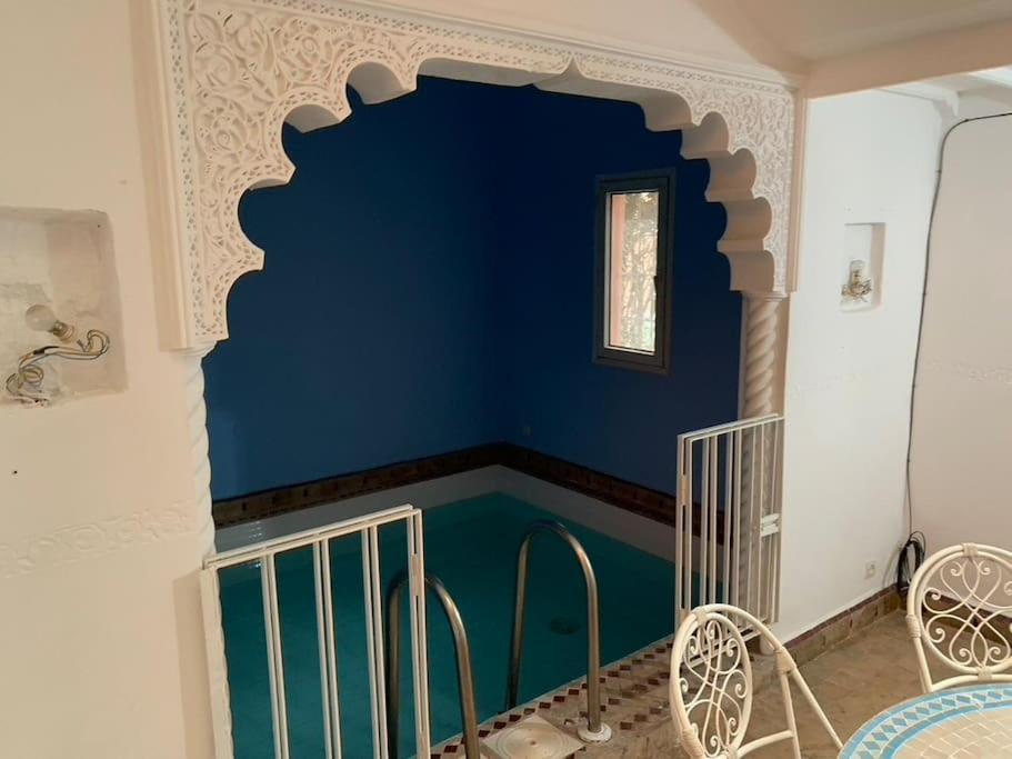 De Charme Authentique Piscine Calme فيلة *