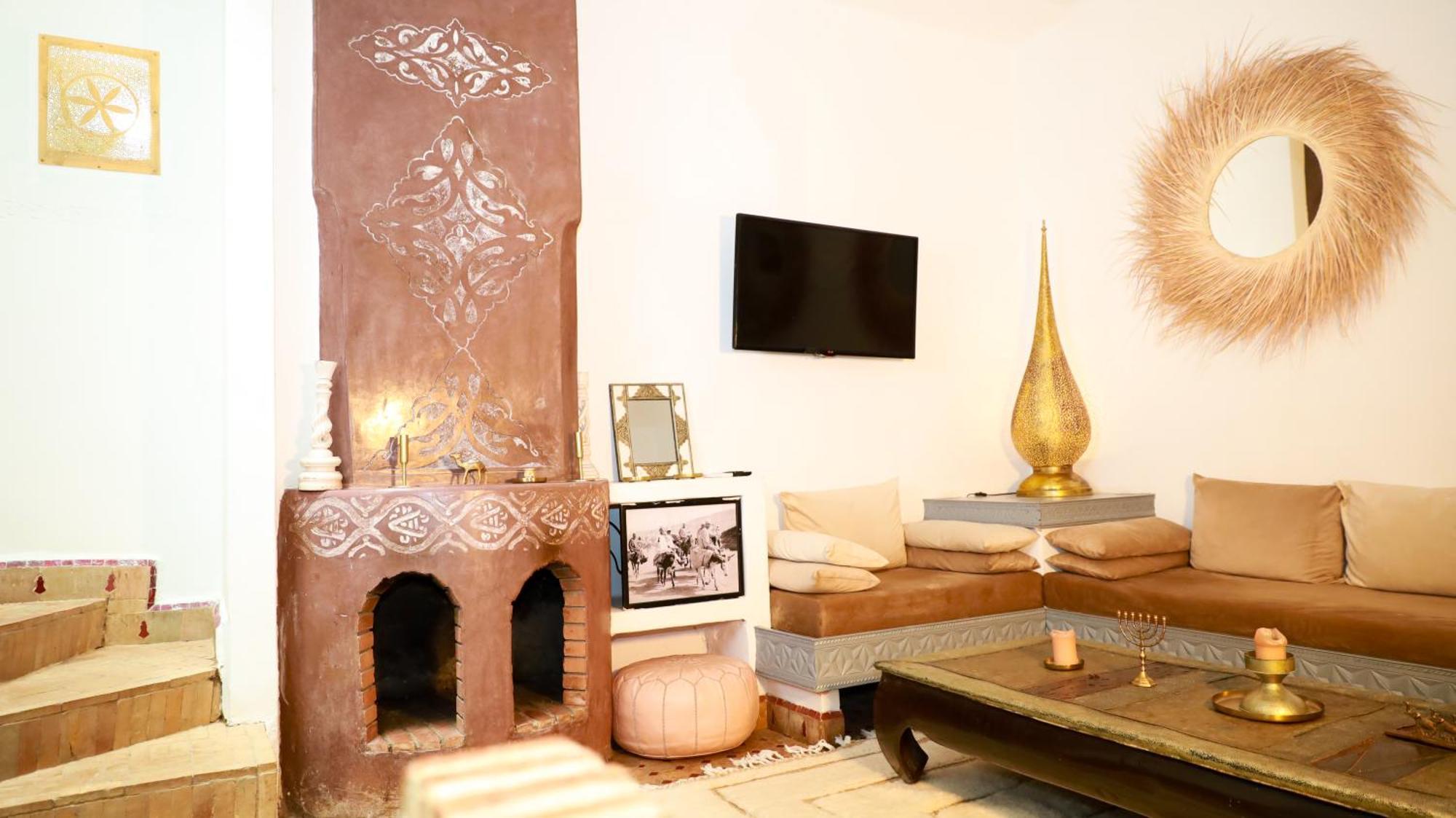 De Charme Authentique Piscine Calme Villa *