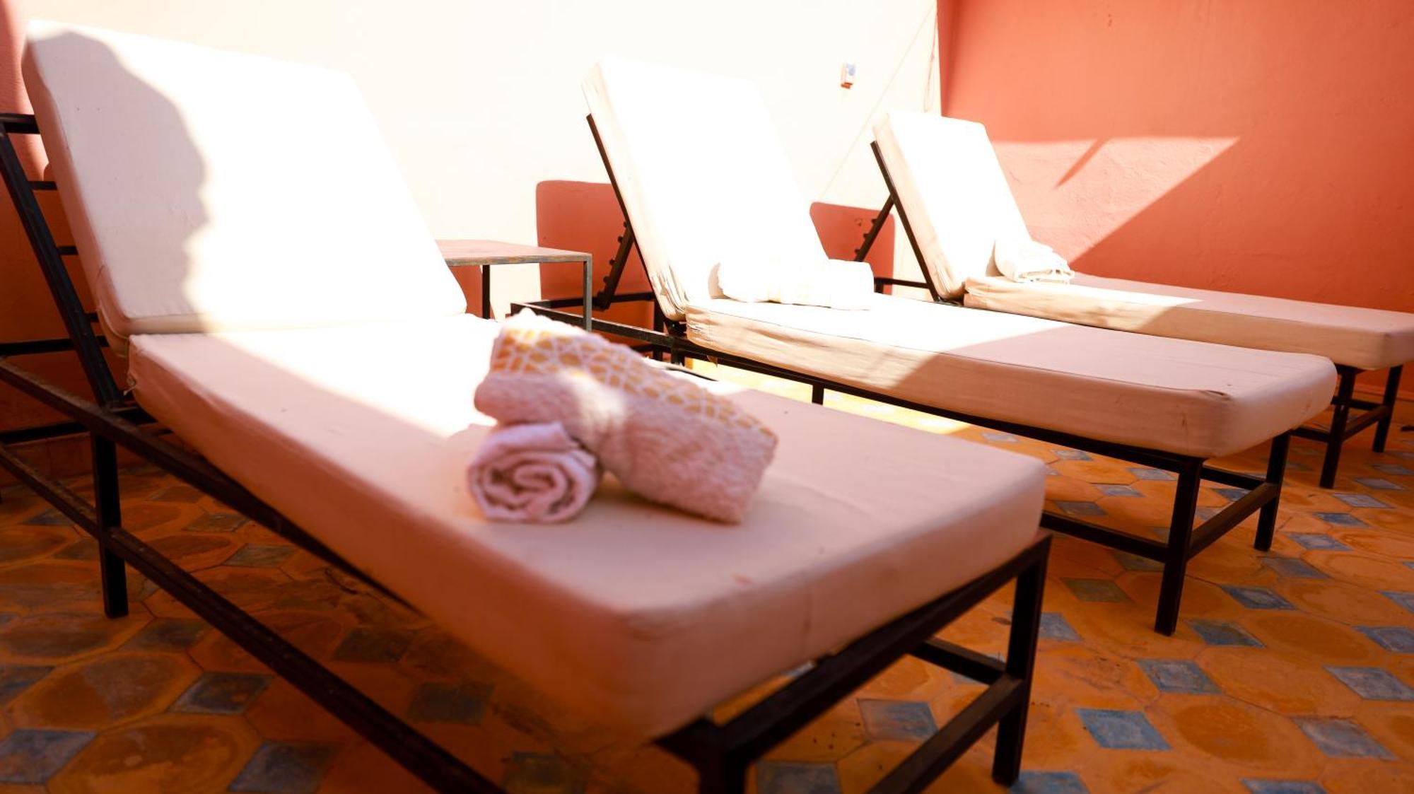 De Charme Authentique Piscine Calme * مراكش